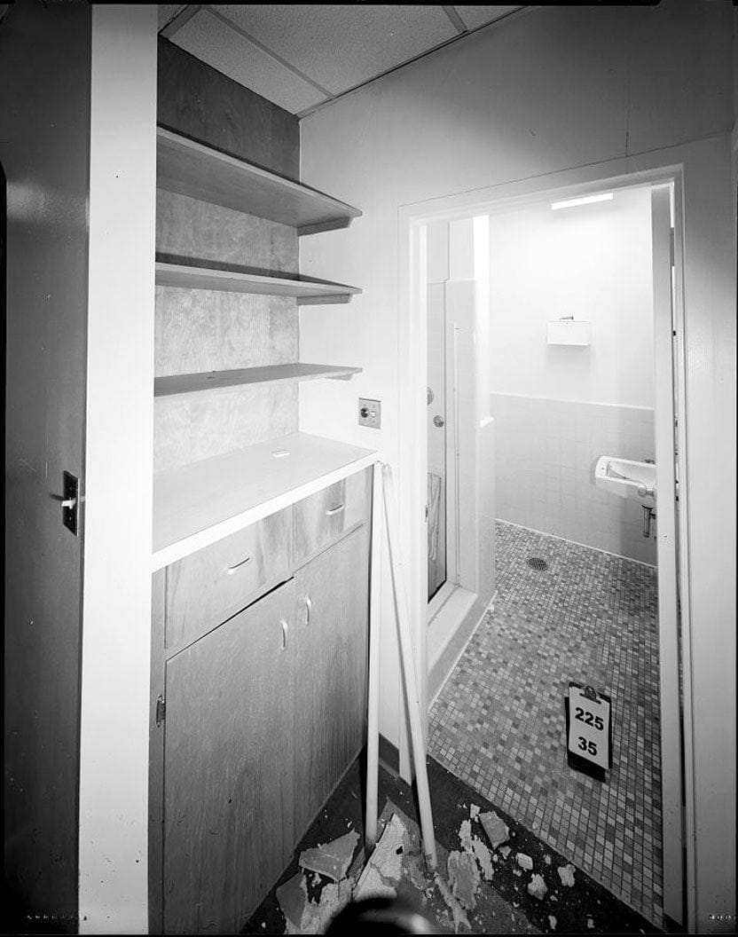 Historic Photo : March Air Force Base, Strategic Air Command, Combat Operations Center, 5220 Riverside Drive, Moreno Valley, Riverside County, CA 20 Photograph