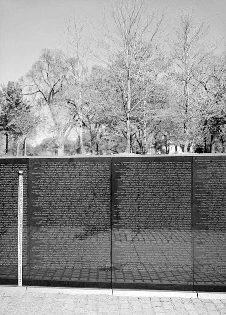 Historic Photo : Vietnam Veterans Memorial, West Potomac Park, Washington, District of Columbia, DC 66 Photograph