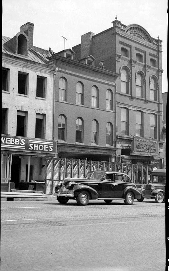 Historic Photo : 3111-3113 M Street Northwest (House), Washington, District of Columbia, DC 1 Photograph