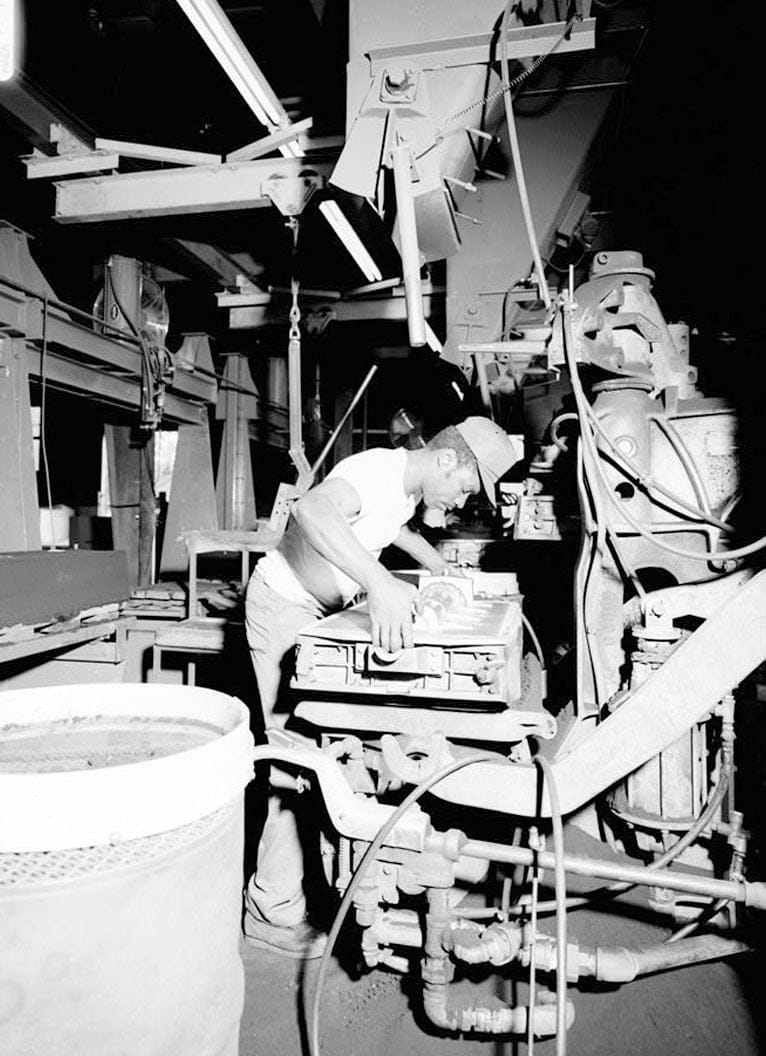 Historic Photo : Lawler Machine & Foundry Company, Molding Area, 760 North Forty-fourth Street, Birmingham, Jefferson County, AL 6 Photograph