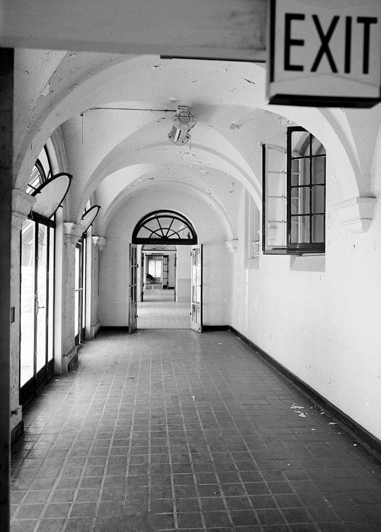 Historic Photo : Bathhouse Row, Quapaw Bathhouse, Central Avenue, Hot Springs, Garland County, AR 7 Photograph