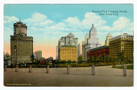 Art Print : Battery Park Looking North, New York City, 1910 - Vintage Wall Art
