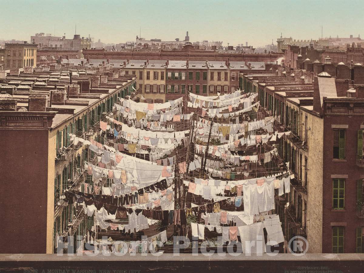 Art Print : A Monday Washing, New York City, 1900 - Vintage Wall Art