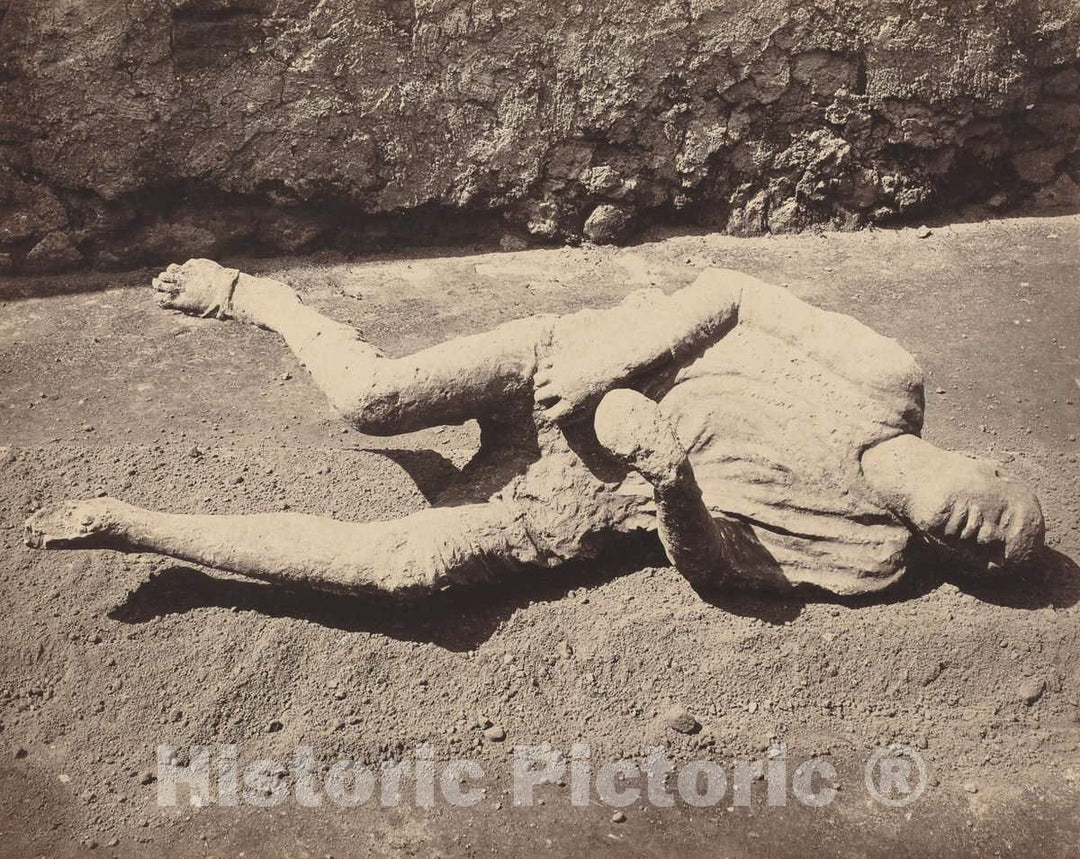 Art Print : Giorgio Sommer, Impronte umane (Pompeii), 1873 - Vintage Wall Art