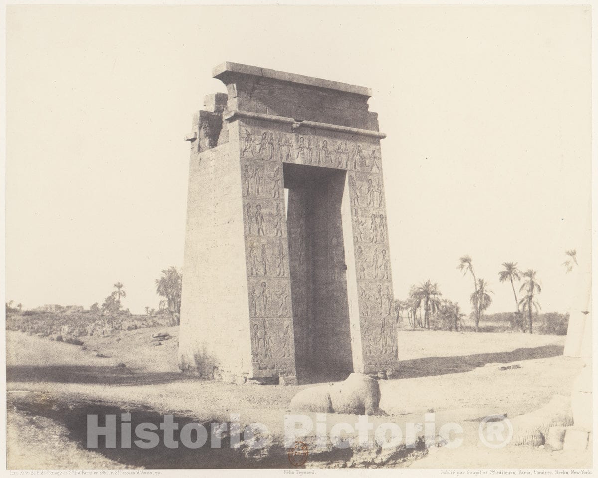 Photo Print : Félix Teynard - Karnak (Thèbes), Grande Porte du Sud Vue du Point C : Vintage Wall Art