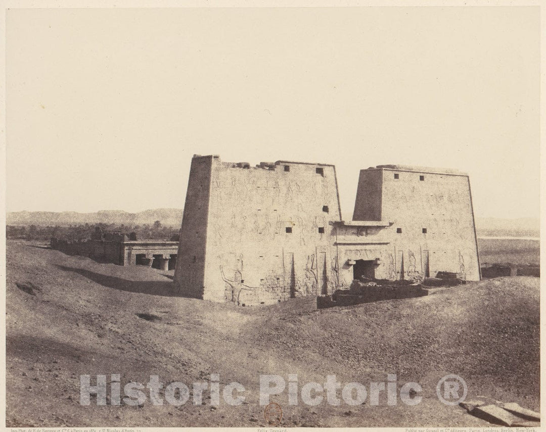 Photo Print : Félix Teynard - Edfou (Apollonopolis Magna), Vue Générale du Temple : Vintage Wall Art