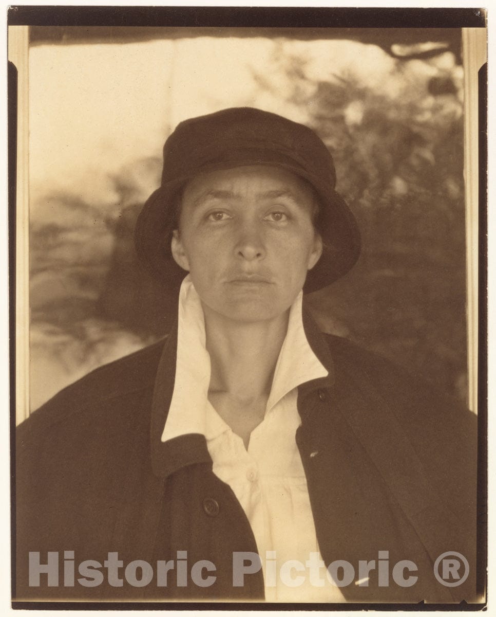 Photo Print : Alfred Stieglitz - Georgia O'Keeffe - 408239 : Vintage Wall Art