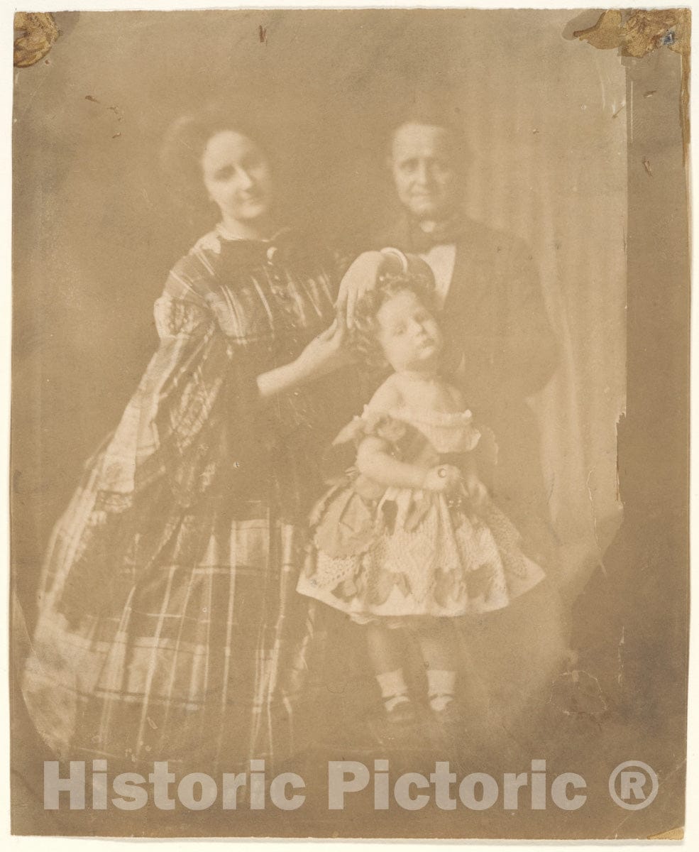 Photo Print : Pierre-Louis Pierson - En famille : Vintage Wall Art