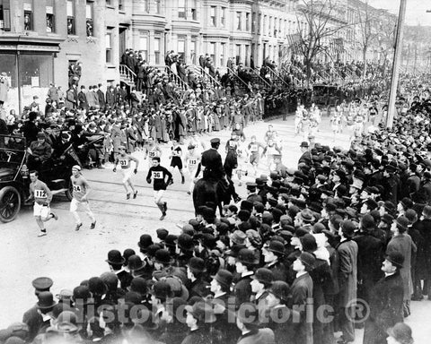 Historic Black & White Photo - Brooklyn, New York - The Brooklyn Marathon, c1909 -