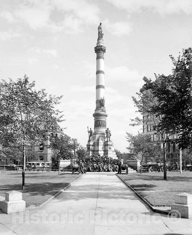 Historic Black & White Photo - Buffalo, New York - The Monument in Lafayette Square, c1900 -