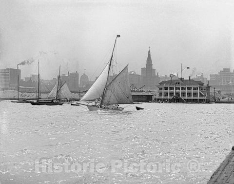 Chicago Historic Black & White Photo, Columbia Yacht Club, c1907 -