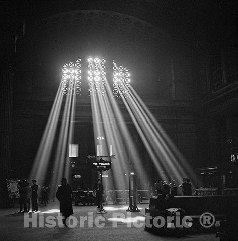 Chicago Historic Black & White Photo, Union Station, c1943 -