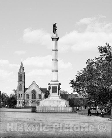 Charleston Historic Black & White Photo, The Calhoun Monument in Citadel Square, c1900 -