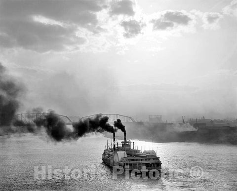 Historic Black & White Photo - Cincinnati, Ohio - A Steamer at Dusk, c1910 -