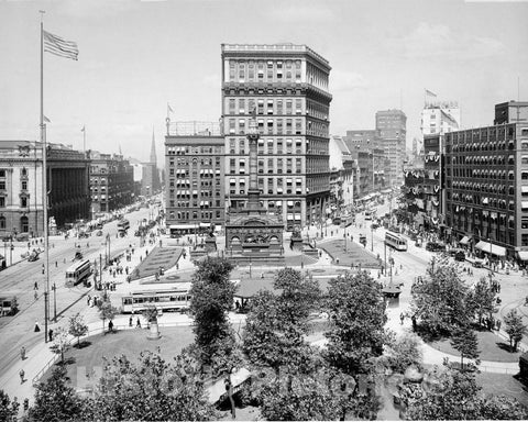 Historic Black & White Photo - Cleveland, Ohio - Public Square, c1915 -