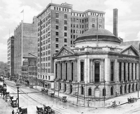 Historic Black & White Photo - Cleveland, Ohio - The Cleveland Trust Rotunda, c1911 -