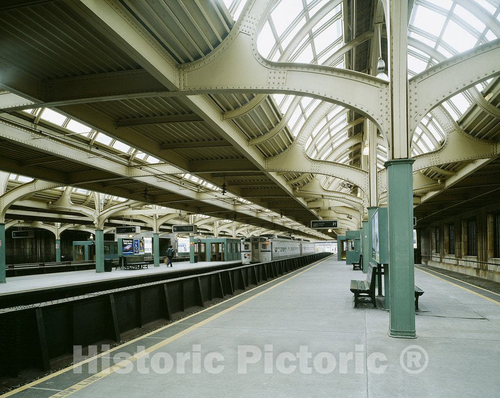 Philadelphia, PA Photo - Train Platform, 30th Street Station, Philadelphia, Pennsylvania