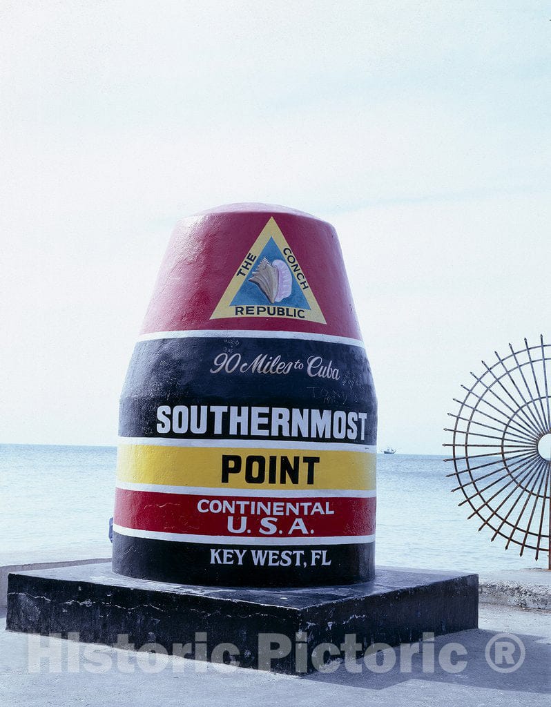 Key West, FL Photo - Marker for Southern Most Point of The Continental ...