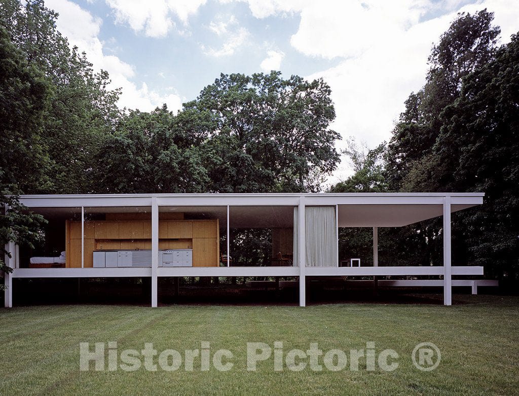 Plano, IL Photo - Architect Mies Van der Rohe's Iconic Farnsworth Hous ...