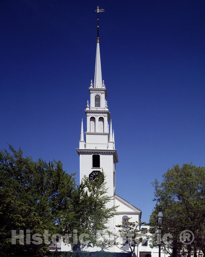 Newport, RI Photo - Trinity Church, Newport, Rhode Island