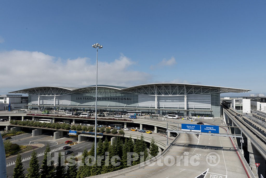 San Francisco, CA Photo - San Francisco International Airport, California