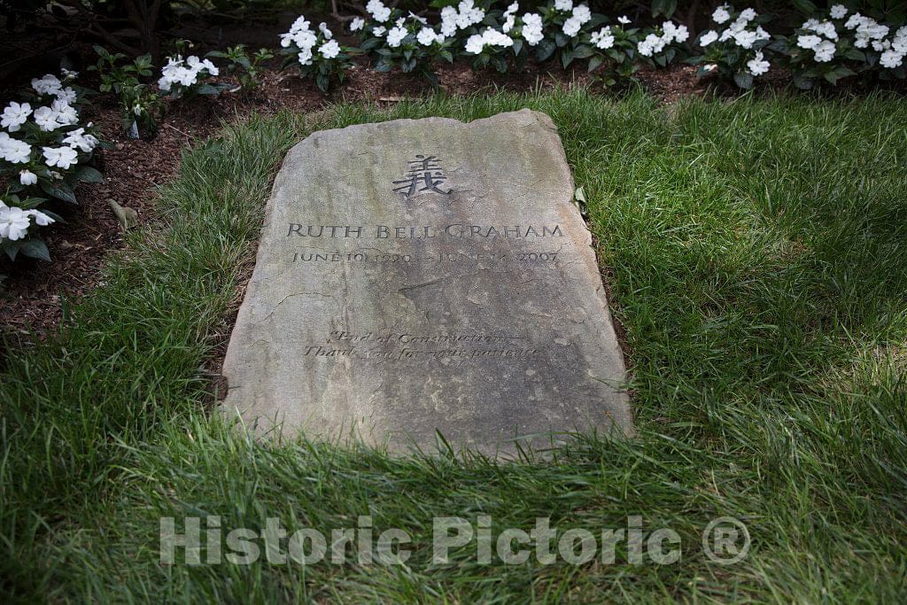 Photo- Headstone of Ruth Bell Graham, wife of Billy Graham, at her burial site in the Memorial Prayer Garden on the grounds of the Billy Graham Library in Charlotte, North Carolina