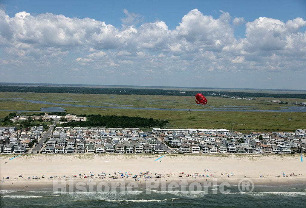 Photo - Beaches and Parasailing on The New Jersey Shore in Sea Isle City, New Jersey- Fine Art Photo Reporduction