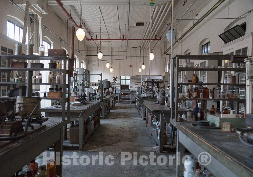Photo- The Chemical Laboratory Where Edison's Teams Worked on Chemicals That were Used in Batteries, Phonograph Records and Other Inventions 3 Fine Art Photo Reproduction