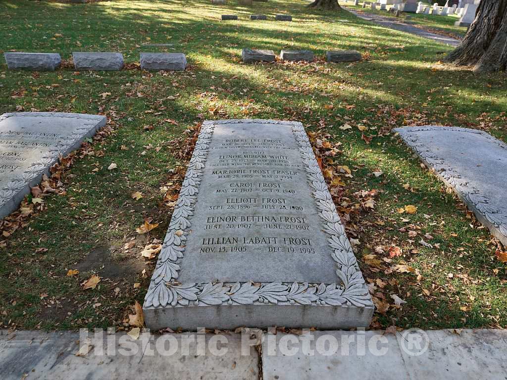 Photo - Tombstones at The Old First Church Cemetery in Bennington, Vermont- Fine Art Photo Reporduction
