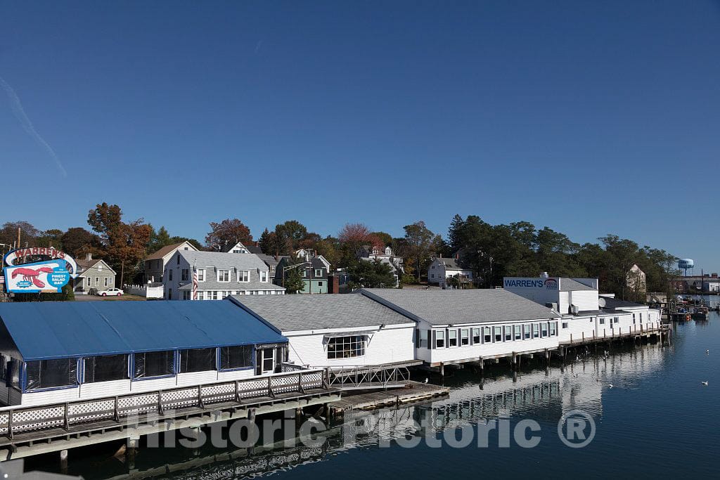 Photo- Warren's Lobster Restaurant on Badger's Island, a Small Island in Maine Waters on The Piscataqua River, Separating Portsmouth, New Hampshire, from Kittery, Maine