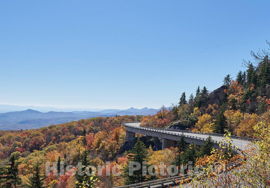 Photo - The Linn Cove Viaduct, a 1243-ft- Fine Art Photo Reporduction