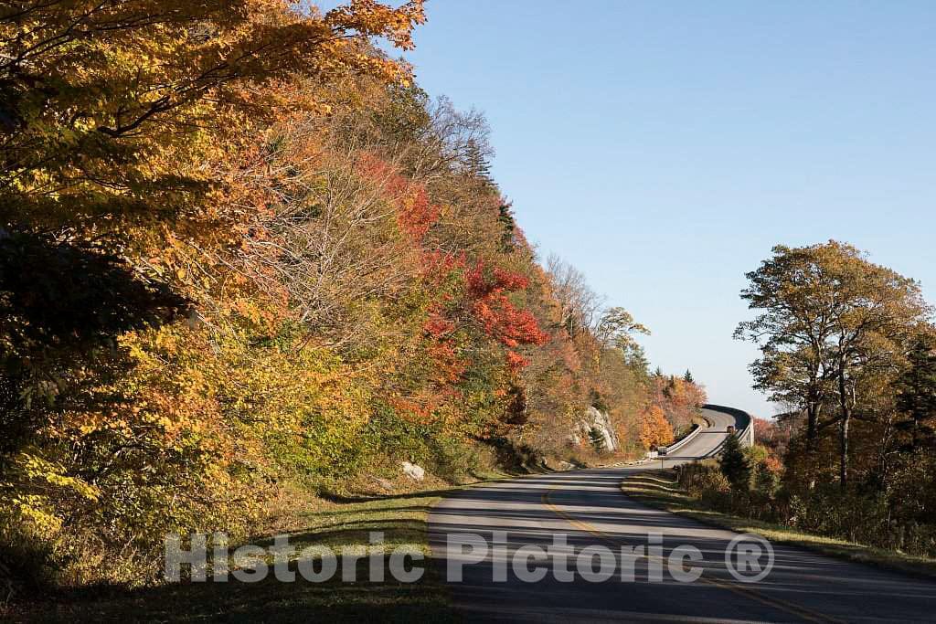 Photo - Approach to the Linn Cove Viaduct, a 1,243-foot bridge that snakes around the slopes of Grandfather Mountain in North Carolina, near Linville- Fine Art Photo Reporduction