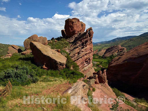 Photo - A Formation Outside The Red Rocks Amphitheater, a Naturally Formed, World-Famous Outdoor Venue Fifteen Miles west of Denver in The Town of Morrison