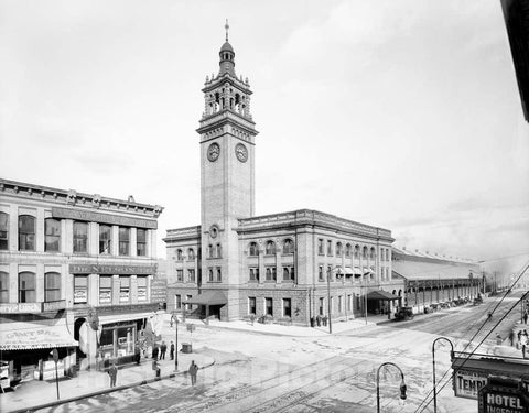 Historic Black & White Photo - Minneapolis, Minnesota - The Milwaukee Road Depot, c1908 -