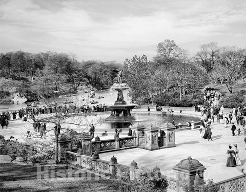 New York City Historic Black & White Photo, The Bethesda Fountain & Terrace, Central Park, c1921 -