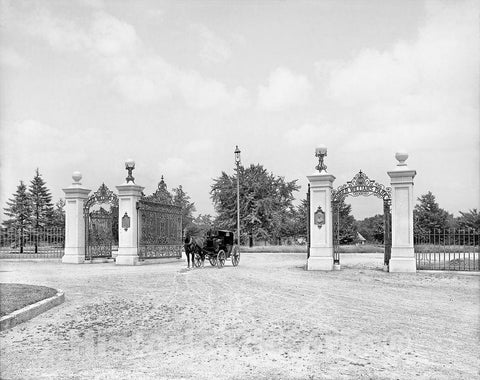 Providence Historic Black & White Photo, Passing Through the Gateway to Roger Williams Park, c1906 -