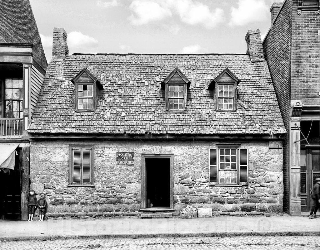 Richmond Historic Black & White Photo, The Old Stone House on Main Street, c1905 -