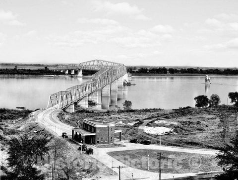 St. Louis Historic Black & White Photo, Chain of Rocks Bridge, c1929 -