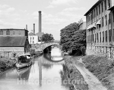 Washington D.C. Historic Black & White Photo, The C&O Canal, Georgetown, c1915 -